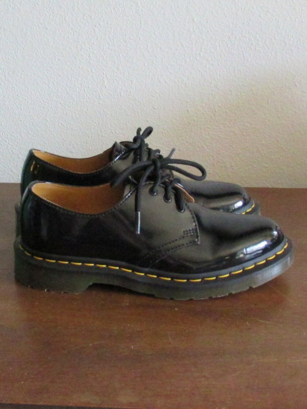 Dr. Martens Glossy Leather 10084  3 -Eye Black Shoes